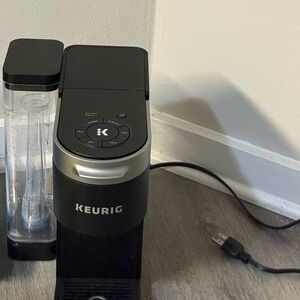 Keurig Single-Serve Brewer in Black and Silver